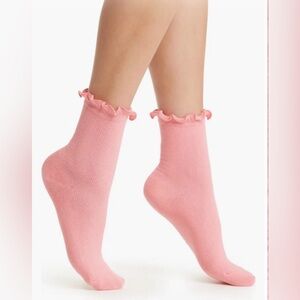 UGG Karsyn Lettuce Edge Crew Socks in Sunrise